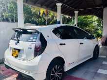 Toyota Aqua G Grade 2012 Car