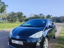 Toyota Aqua G Grade 2012 Car