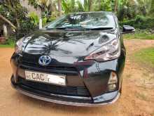 Toyota Aqua G Grade 2012 Car