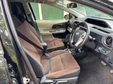 https://riyasewana.com/uploads/toyota-aqua-g-2012-1711001612353.jpg