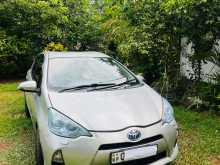 Toyota Aqua G Grade 2012 Car