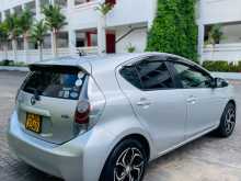 https://riyasewana.com/uploads/toyota-aqua-g-2012-217102312183.jpg