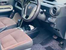 https://riyasewana.com/uploads/toyota-aqua-g-2012-217102312712.jpg