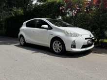 Toyota Aqua G Grade 2012 Car