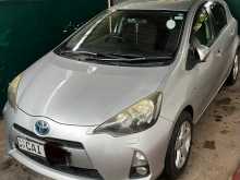 Toyota Aqua G Limited 2012 Car