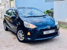 Toyota Aqua G Grade 2012 Car