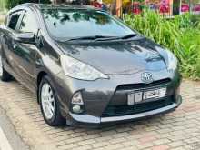 Toyota Aqua G Grade 2012 Car