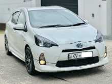 Toyota Aqua G Limited 2012 Car
