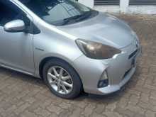 Toyota AQUA G GRADE 2013 Car