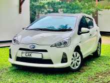 Toyota Aqua G Grade 2013 Car