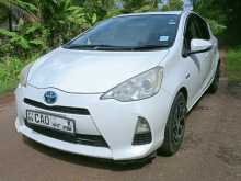 https://riyasewana.com/uploads/toyota-aqua-g-2013-189552712312.jpg