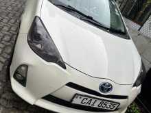 Toyota Aqua G Grade 2013 Car