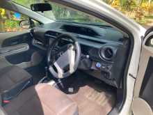 https://riyasewana.com/uploads/toyota-aqua-g-2013-238150712804.jpg
