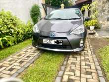 Toyota Aqua G Grade 2013 Car