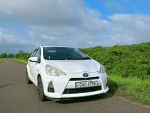 https://riyasewana.com/uploads/toyota-aqua-g-2013-2916550212102.jpg