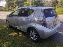 https://riyasewana.com/uploads/toyota-aqua-g-2013-310274012422.jpg