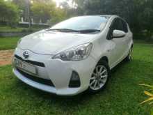 Toyota Aqua G Grade 2014 Car