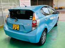 https://riyasewana.com/uploads/toyota-aqua-g-2014-121445612334.jpg