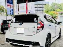 https://riyasewana.com/uploads/toyota-aqua-g-2014-1310373712494.jpg