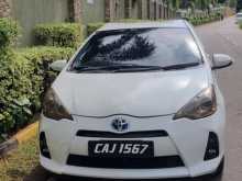 Toyota Aqua G Soft Leader 2014 Car