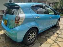 https://riyasewana.com/uploads/toyota-aqua-g-2014-2214585412663.jpg