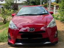 Toyota Aqua G Grade 2014 Car