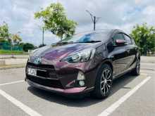 https://riyasewana.com/uploads/toyota-aqua-g-2014-413530912082.jpg