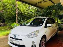 Toyota AQUA G Grade 2014 Car