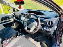 https://riyasewana.com/uploads/toyota-aqua-g-2014-817133812314.jpg