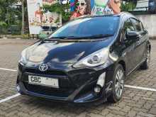 Toyota Aqua G Grade 2015 Car