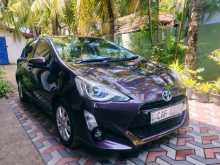 Toyota Aqua G Grade Eagle Eye 2015 Car