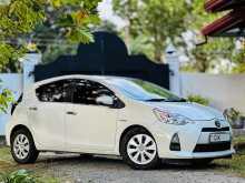 Toyota Aqua G Grade 2015 Car