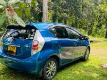 https://riyasewana.com/uploads/toyota-aqua-g-2015-2621214612412.jpg