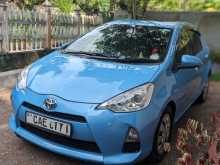 https://riyasewana.com/uploads/toyota-aqua-g-2015-37382412732.jpg