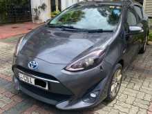 https://riyasewana.com/uploads/toyota-aqua-g-2017-1916542612432.jpg