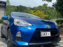 Toyota Aqua G Grade 2012 Car