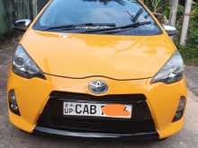 Toyota Aqua G Grade 2012 Car