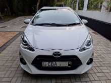 Toyota AQUA G SHOFT LETHER 2017 Car
