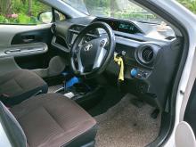 https://riyasewana.com/uploads/toyota-aqua-g-2916571417095.jpg