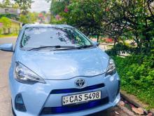 Toyota Aqua G Grade 2013 Car