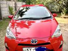 https://riyasewana.com/uploads/toyota-aqua-g-3016480122712.jpg