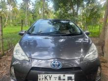 Toyota Aqua G Grade 2013 Car