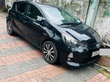 https://riyasewana.com/uploads/toyota-aqua-g-313060124282.jpg