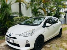 https://riyasewana.com/uploads/toyota-aqua-g-410533117616.jpg