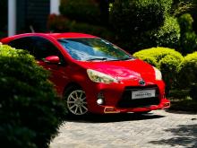 Toyota Aqua G 2015 Car