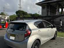 https://riyasewana.com/uploads/toyota-aqua-g-519170422182.jpg