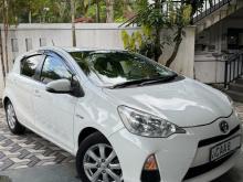 Toyota Aqua G Grade 2014 Car