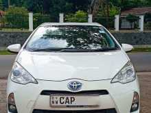 Toyota Aqua G Grade 2014 Car