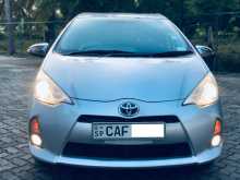 https://riyasewana.com/uploads/toyota-aqua-g-81117014263.jpg