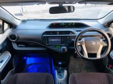 https://riyasewana.com/uploads/toyota-aqua-g-81117476645.jpg